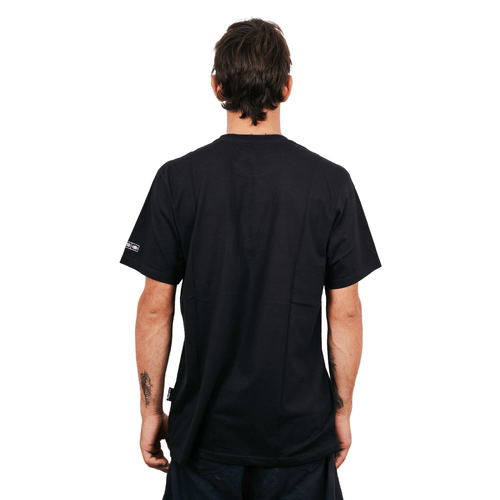 REMERA RUSTY RESTRICTED TEE HOMBRE