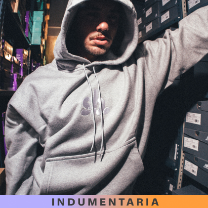 INDUMENTARIA